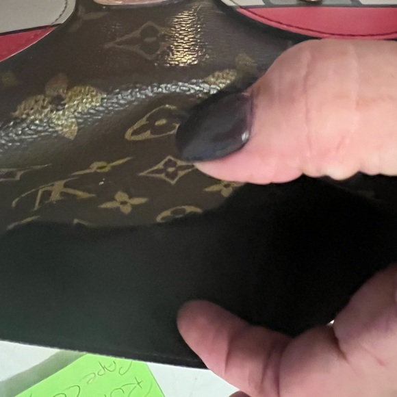 LOUIS VUITTON MONOGRAM SARA OWL WALLET - Picture 5 of 13